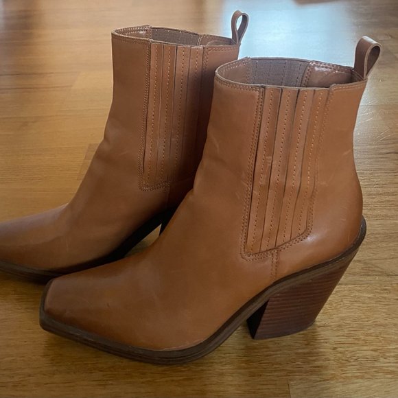 Vince Camuto Tan Ankle Boots - Picture 1 of 9
